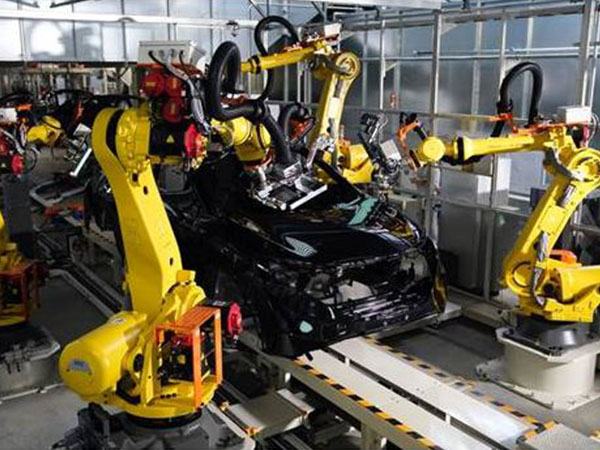 機械臂汽車生產應用