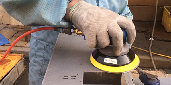 氣動(dòng)打磨機(jī)的使用注意事項(xiàng)